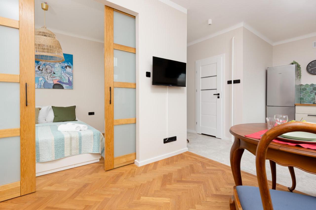Apartment Warsaw Wiktorska By Noclegi Renters Eksteriør billede
